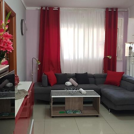 Renovated Lovely Apartment Near Airport & Sea Pórto Ráfti Екстериор снимка