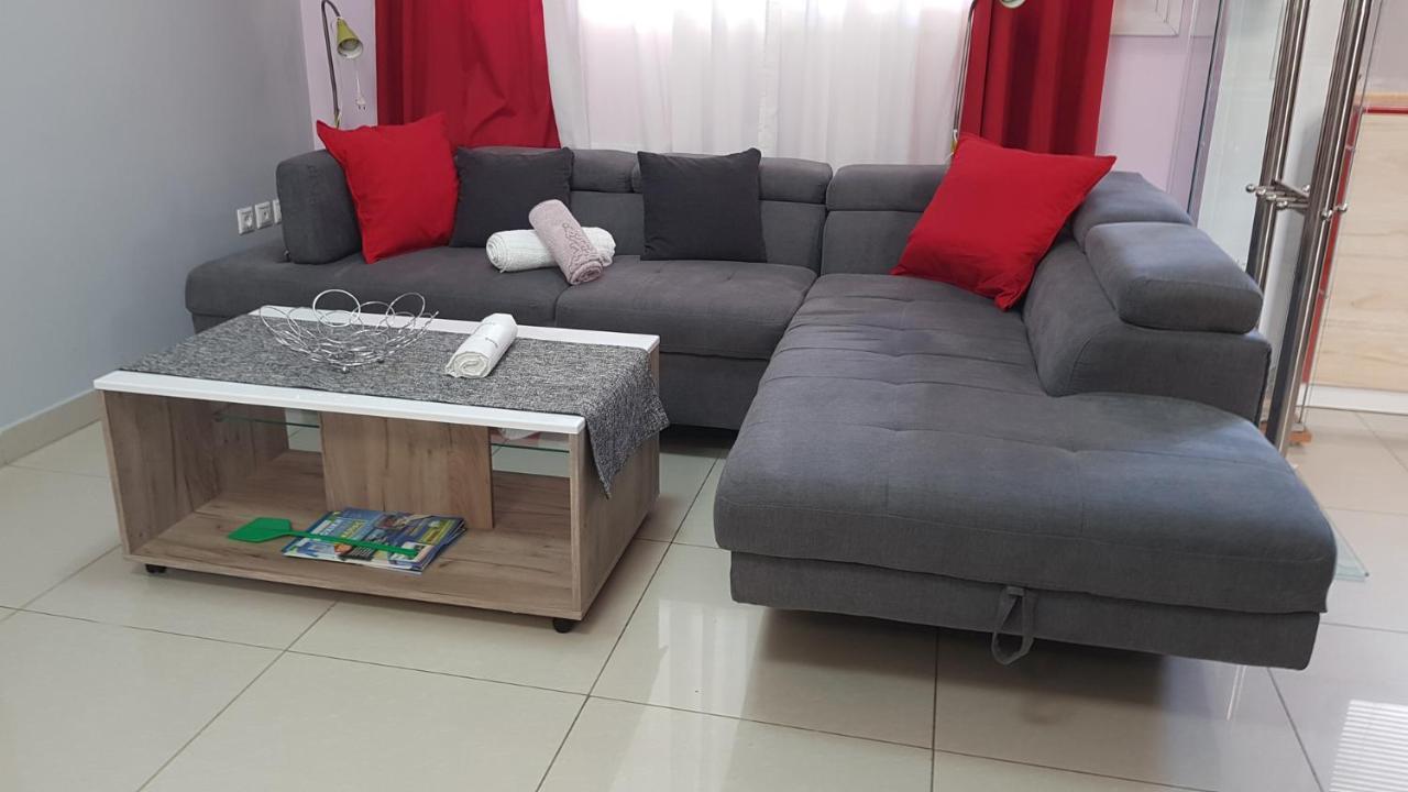 Renovated Lovely Apartment Near Airport & Sea Pórto Ráfti Екстериор снимка