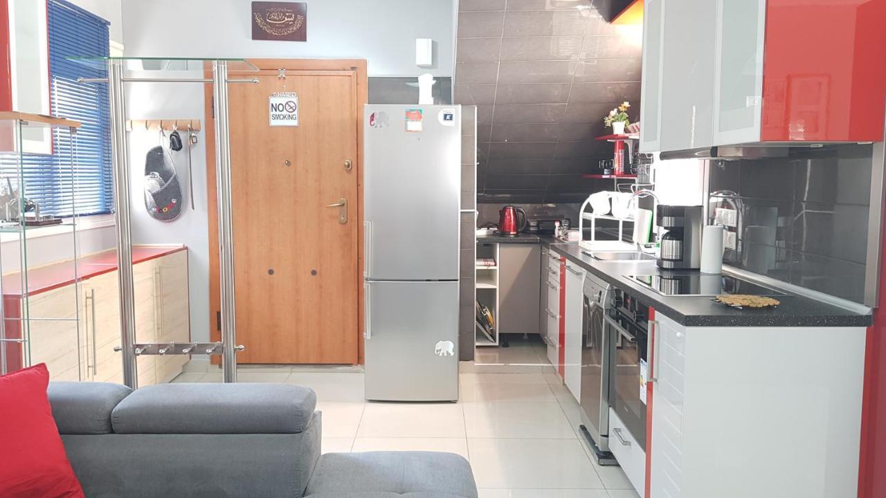 Renovated Lovely Apartment Near Airport & Sea Pórto Ráfti Екстериор снимка